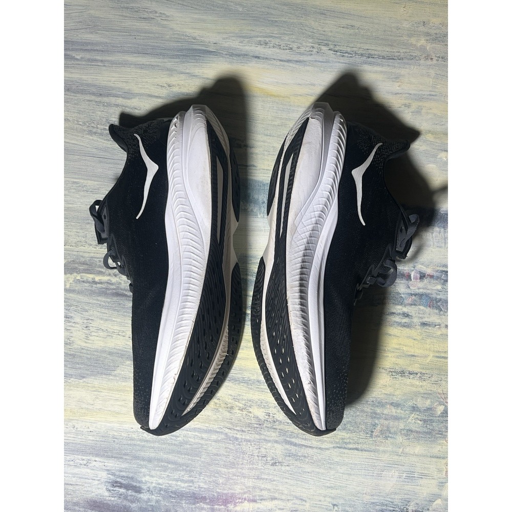 HOKA Mach 6 Men's 10.5 D Black White Running Shoes Sneakers 1147790-BWHT